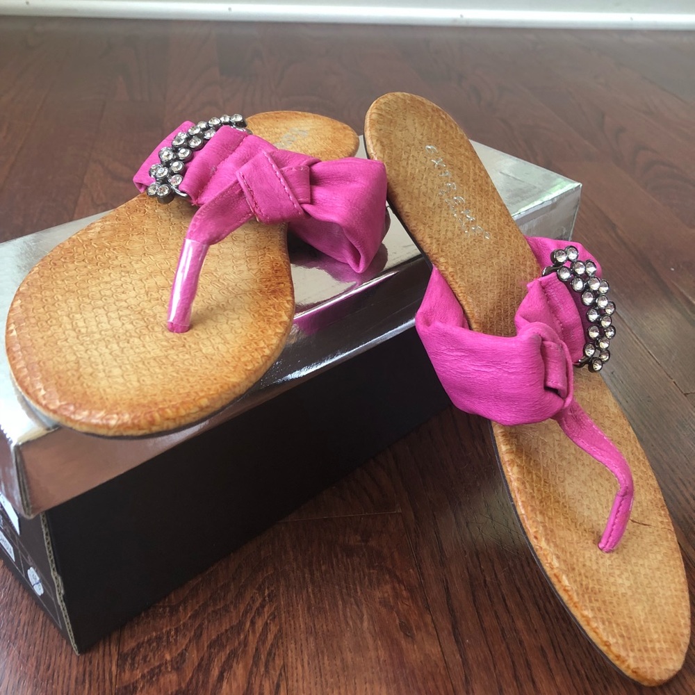 Extreme thong sandals